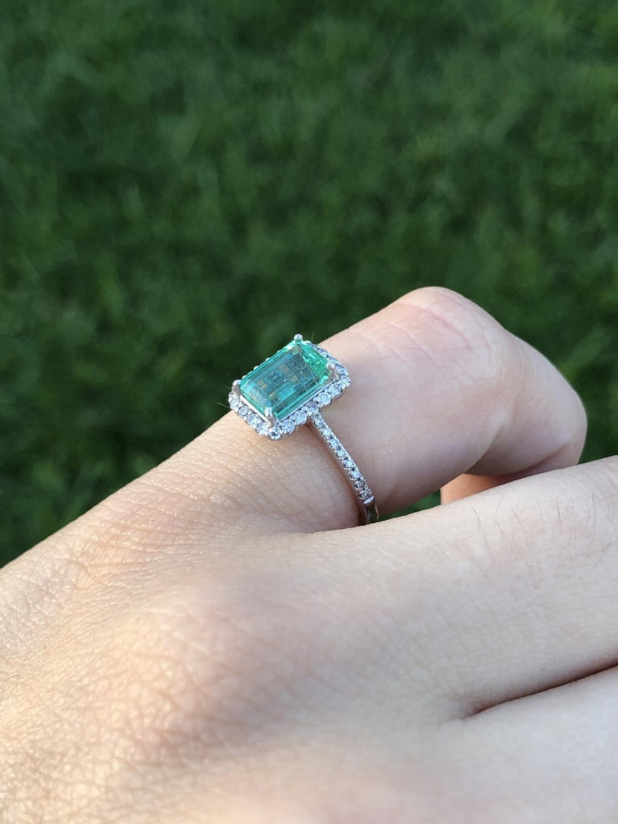 Chic and Sophisticated: Sea Green Emerald Pave Diamond Halo 1.63tcw Anniversary Ring in 14K Gold