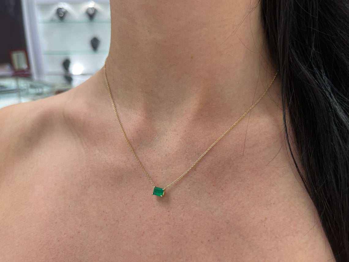 Medium Dark Green Emerald Cut East to West Necklace 14K