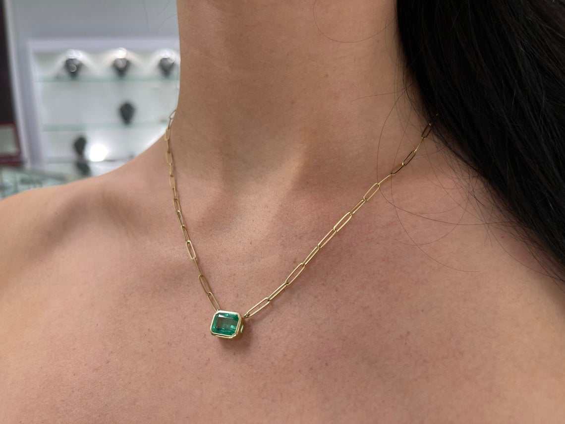 2.80ct East to West Natural Colombian Emerald Necklace 14K