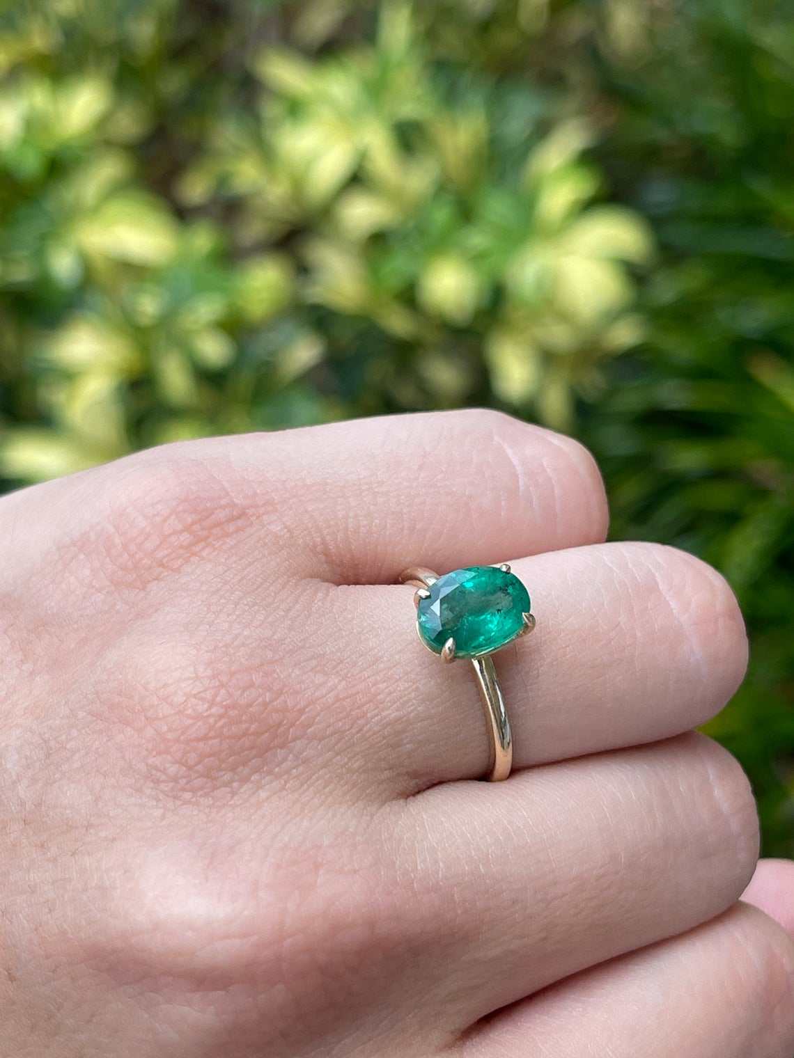 Oval Emerald Solitaire Ring 14K