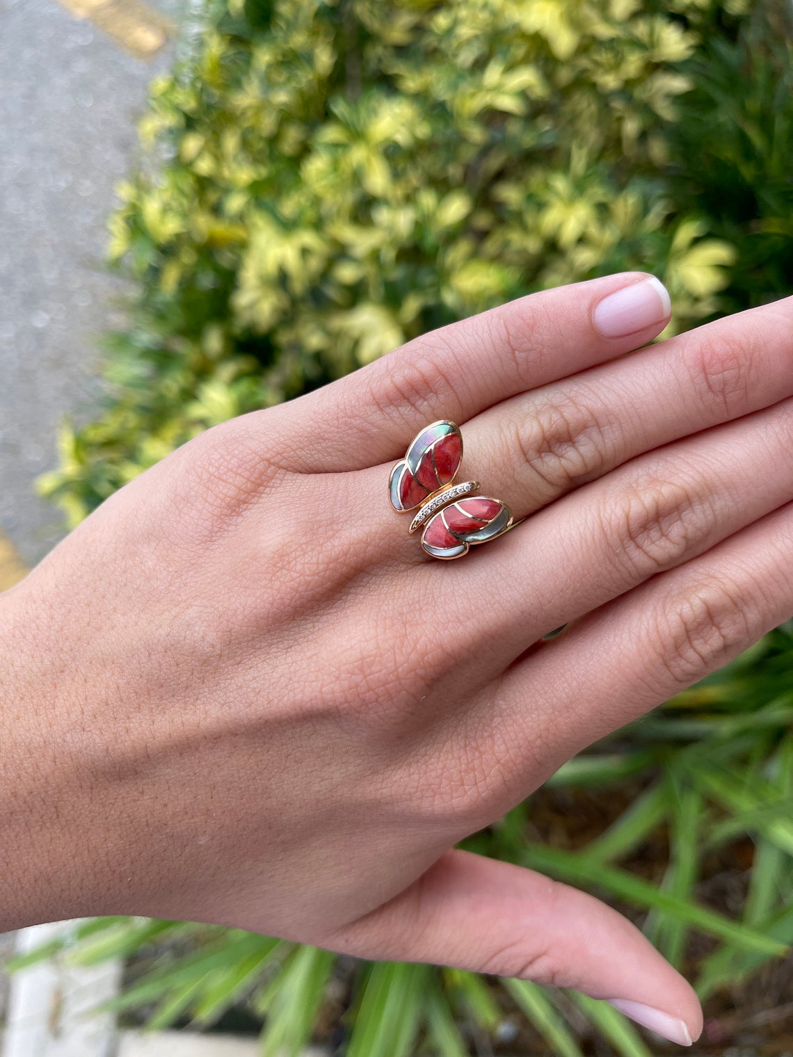 Mother of Pearl & Agate Butterfly Ring Rose Gold 18K