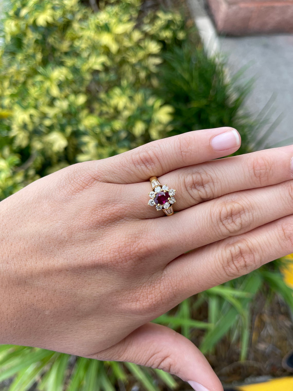 2.06cts 18K Ruby & Diamond Cocktail Ring