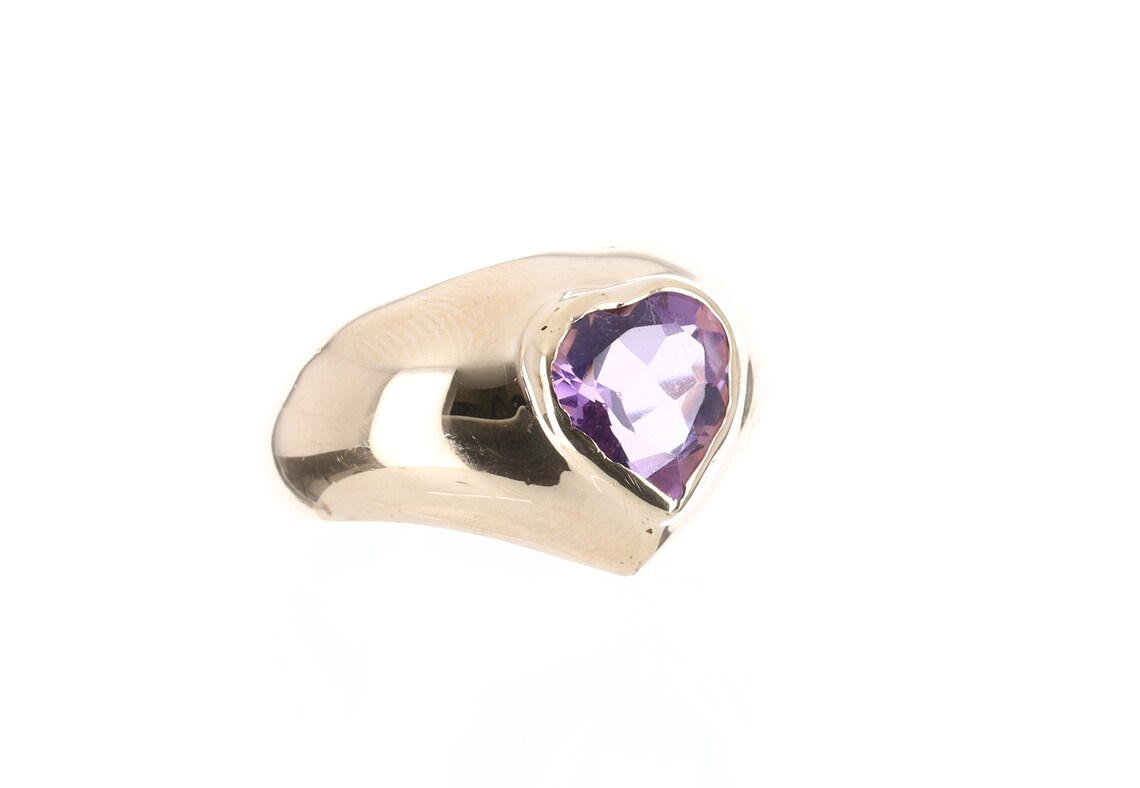 2.50 Carat Amethyst Heart Solitaire