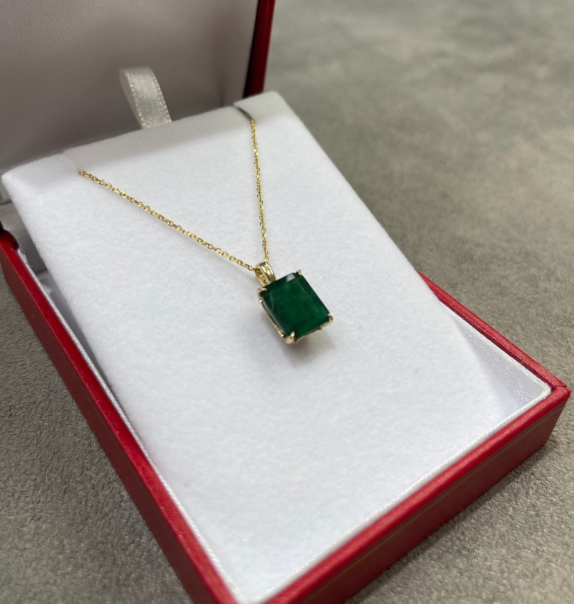 Large 4.92-Carats Emerald Cut Solitaire Dark Forest Green Gold Pendant