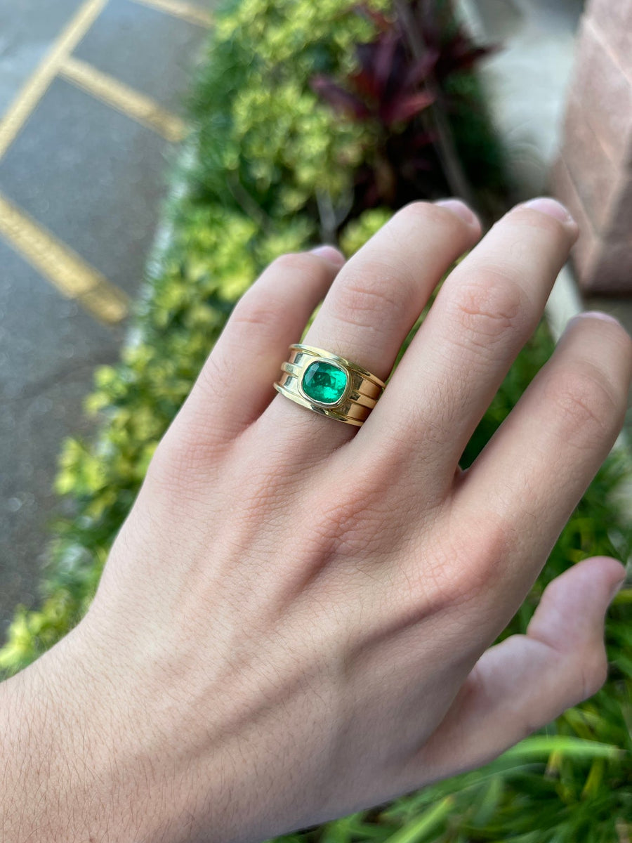 Colombian Emerald Men's Solitaire Ring