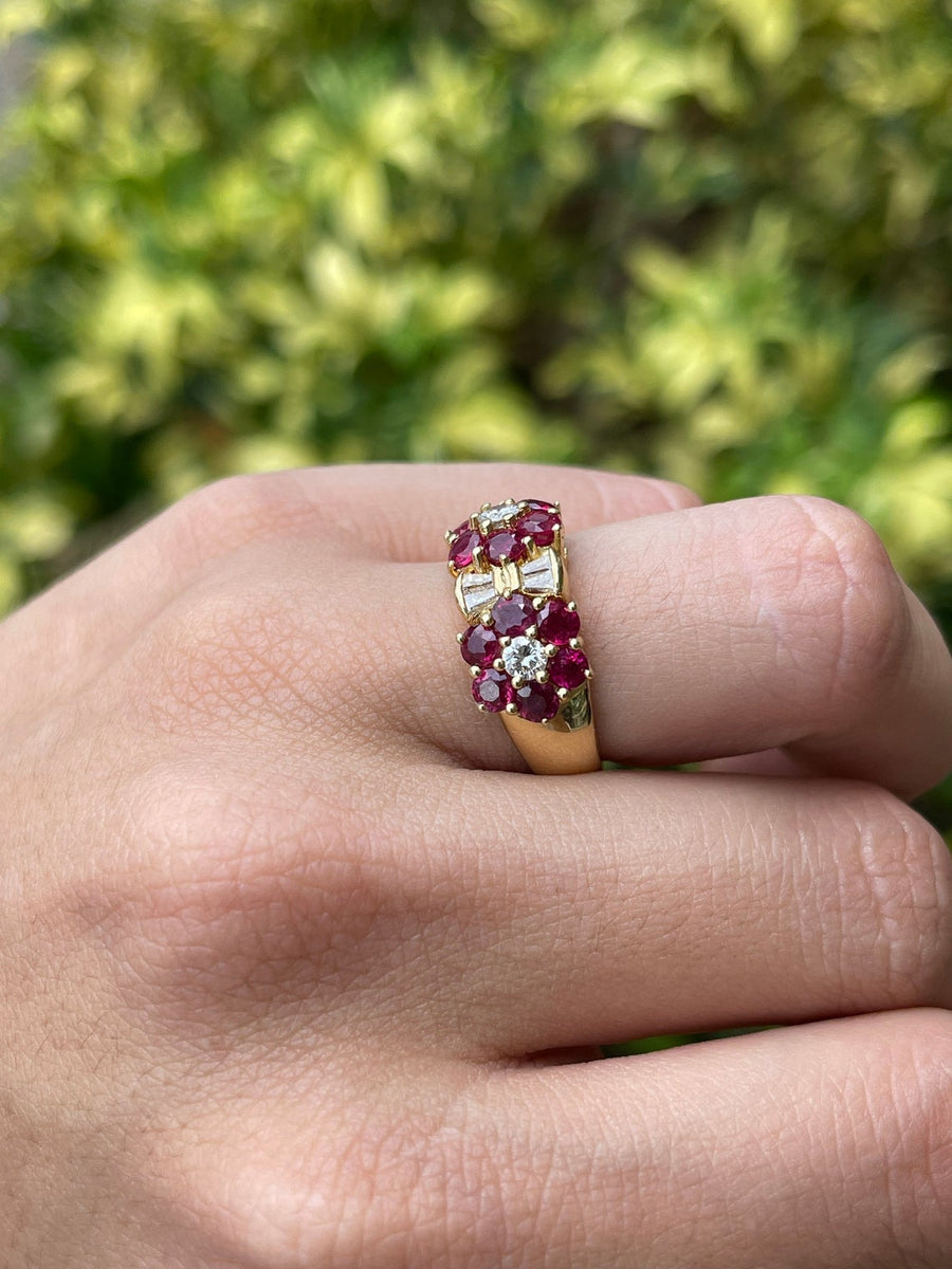 Antique Victorian c. 1890 18k Gold Ruby and Diamond Ring 18K