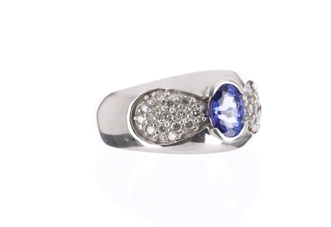 Tanzanite & Diamond 14K Gold Ring Band 