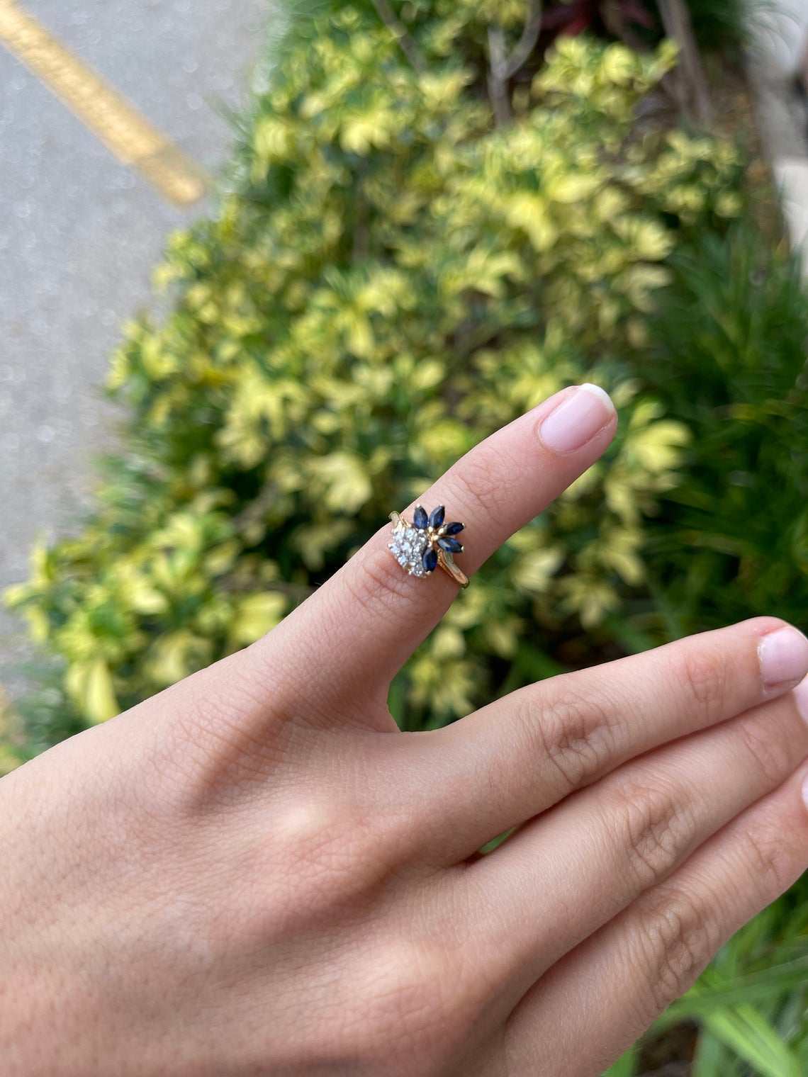 marquise blue sapphire and white diamond vintage ring