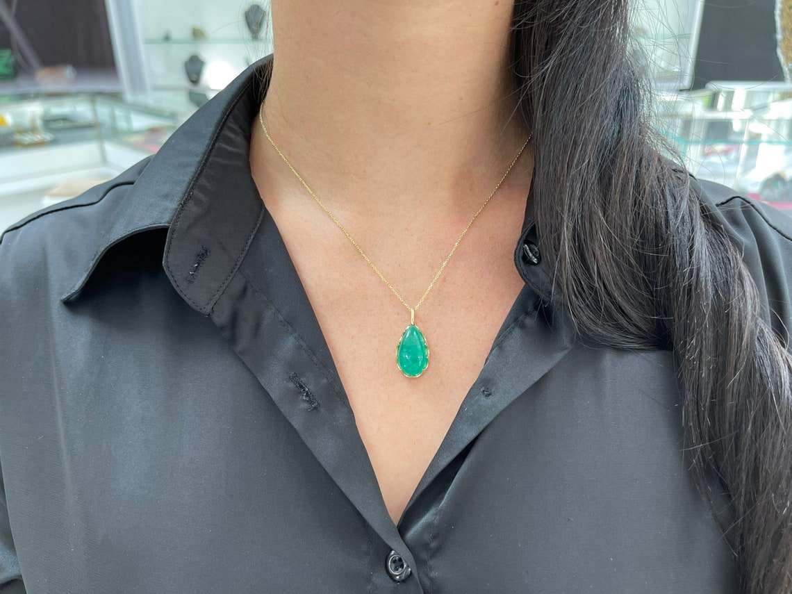 16.57 Carat Large Pear Cut Colombian Emerald Cabochon Necklace 14K