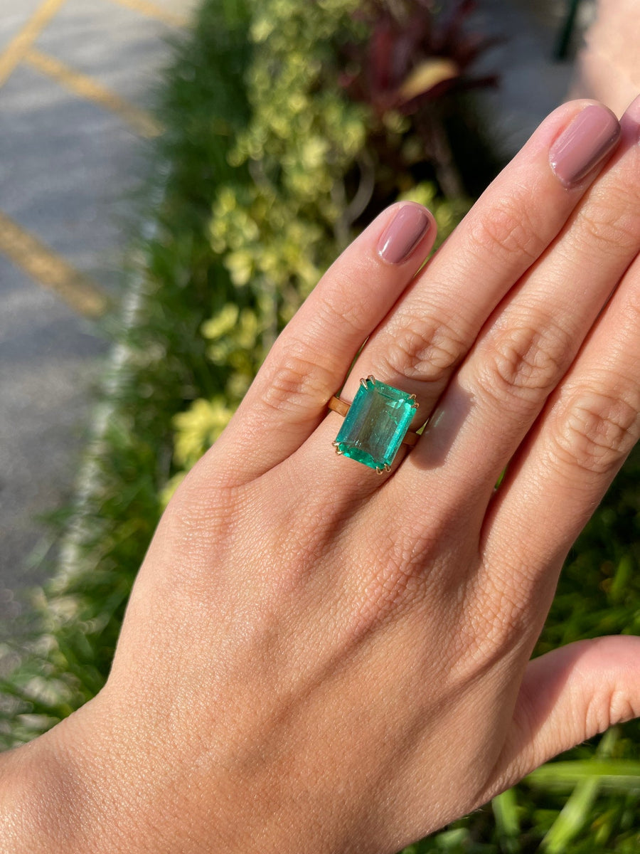 Colombian Emerald-Emerald Cut Solitaire Ring
