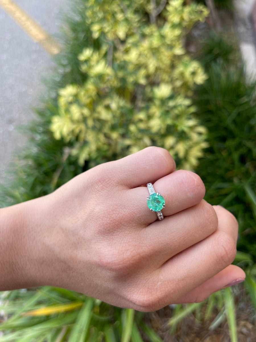 14K Round Emerald & Diamond Engagement