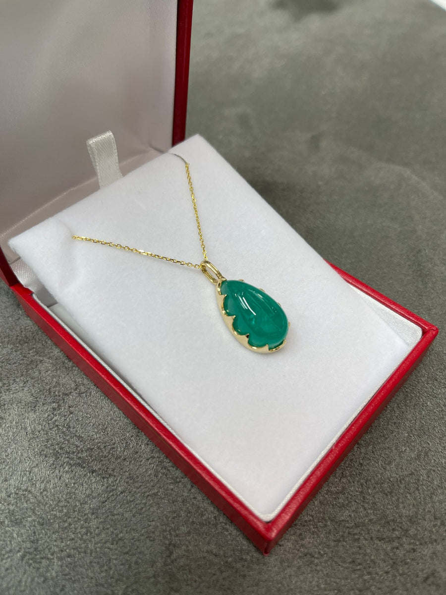 Colombian Emerald Cabochon Necklace 14K
