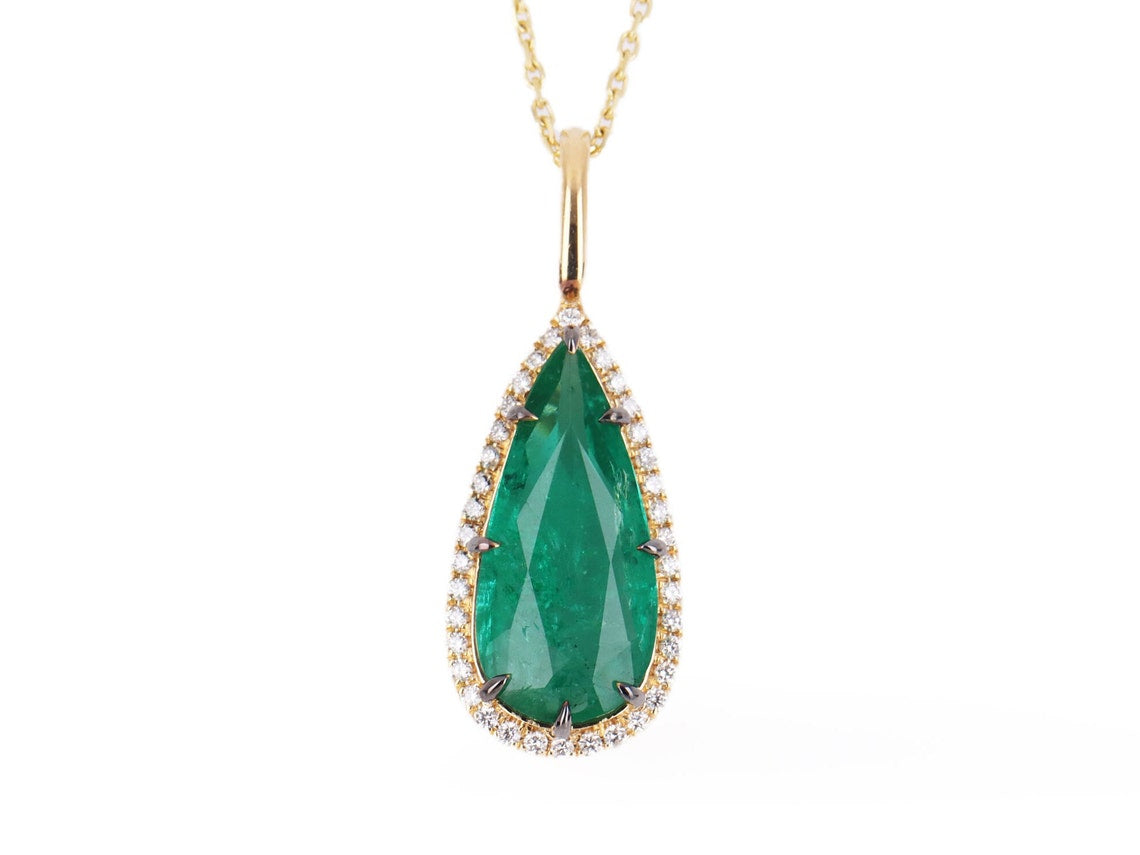 3.68tcw Natural Rich Emerald & Diamond Halo Tear Drop Pendant Yellow Gold 18K