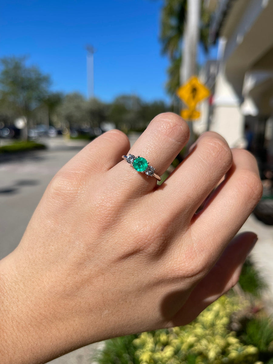 Small Pear Shaped Colombian Emerald Ring – Dainty Emerald and Diamond –  NaturalGemsAtelier