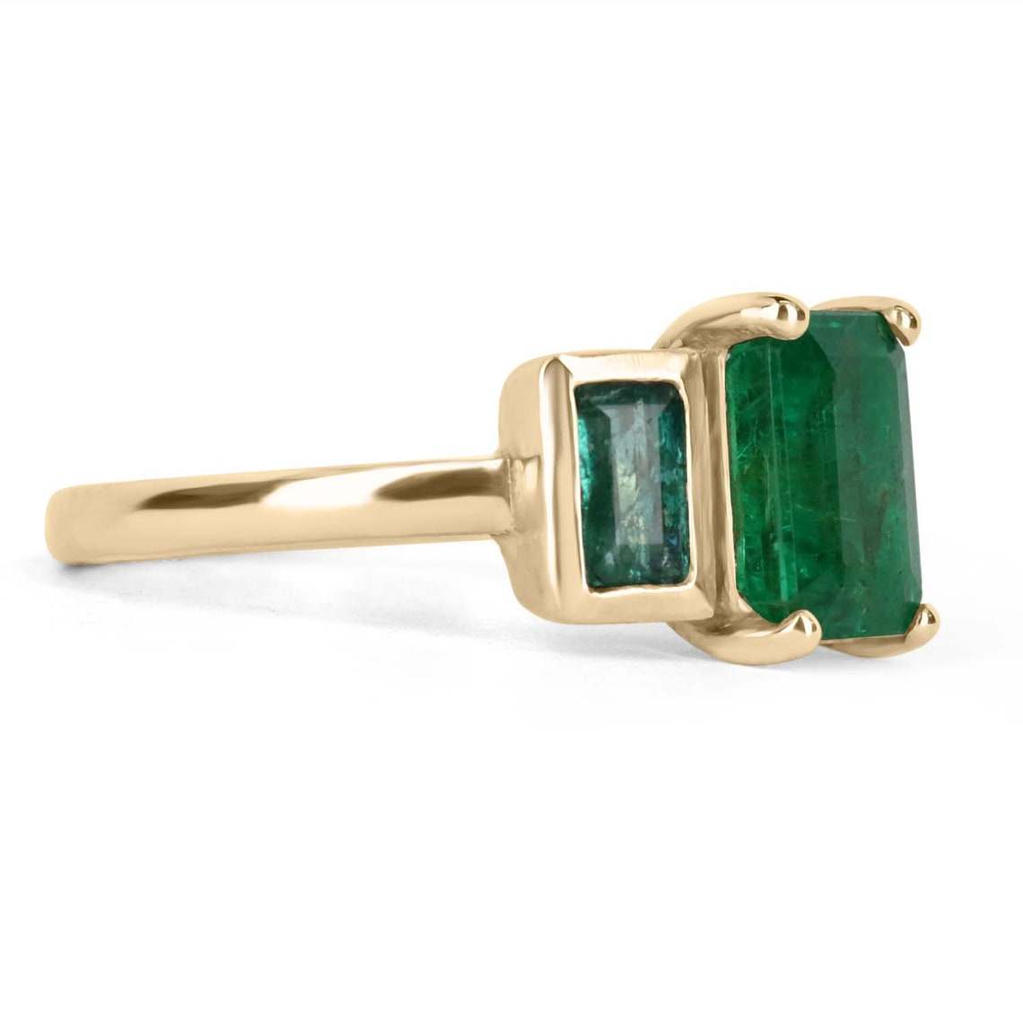 2.65tcw Stone Dark Rich Green Emerald and Emerald Accent Gold Prong & Bezel Ring