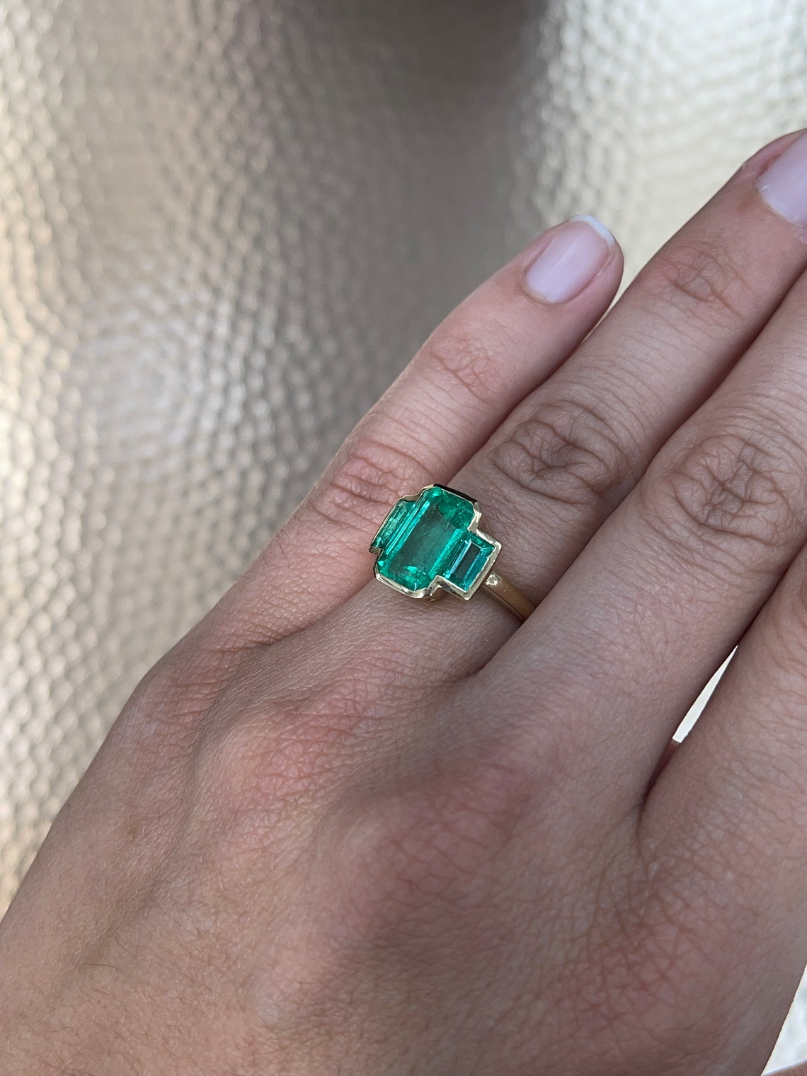 5.13tcw Three Stone Emerald Yellow Gold Ring 18K - JR Colombian Emeralds