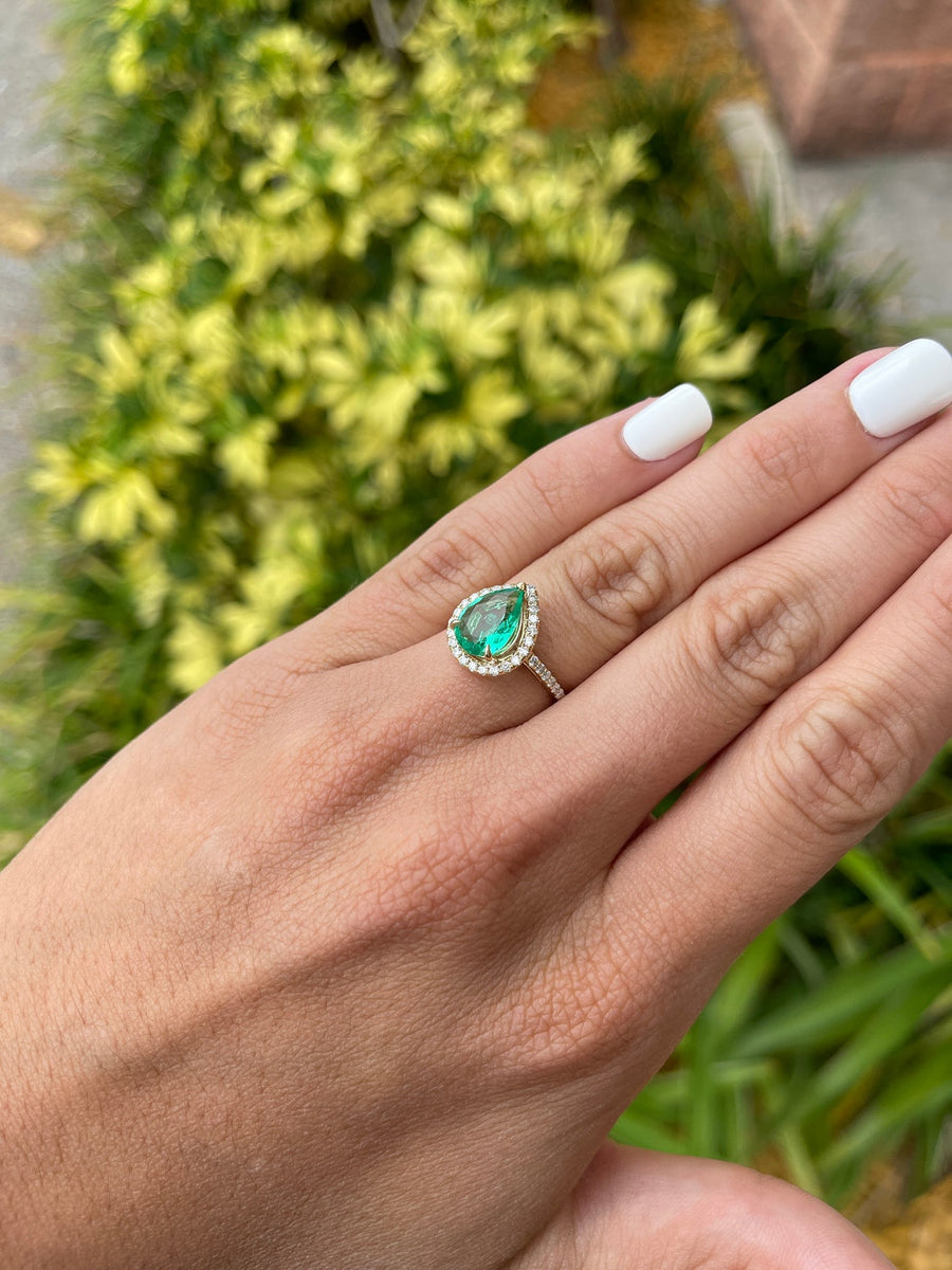 2.25tcw Teardrop Colombian Emerald-Pear Cut Fine High Quality Diamond Halo Engagement 14K
