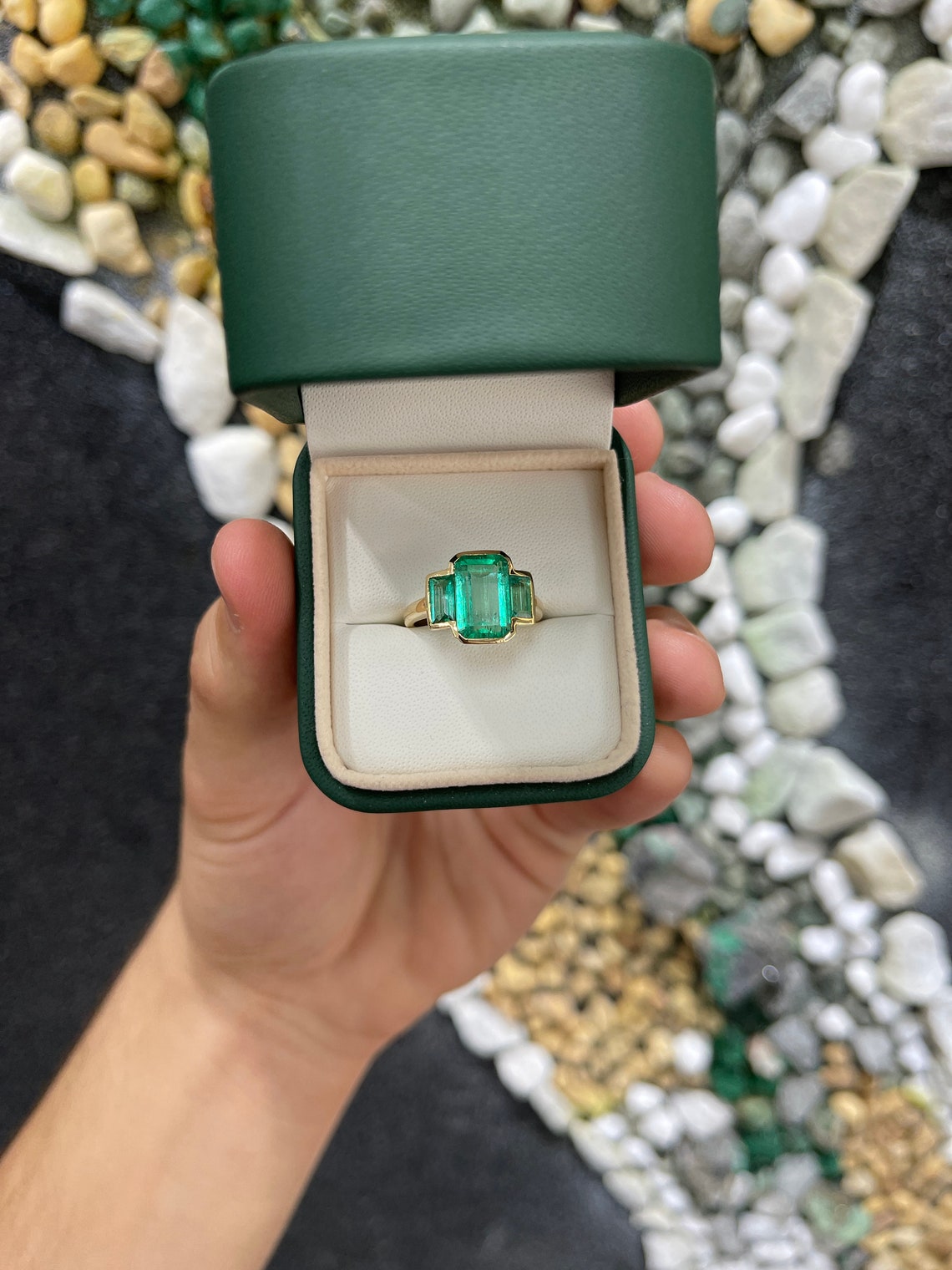 5.13tcw Three Stone Emerald Yellow Gold Ring 18K - JR Colombian Emeralds