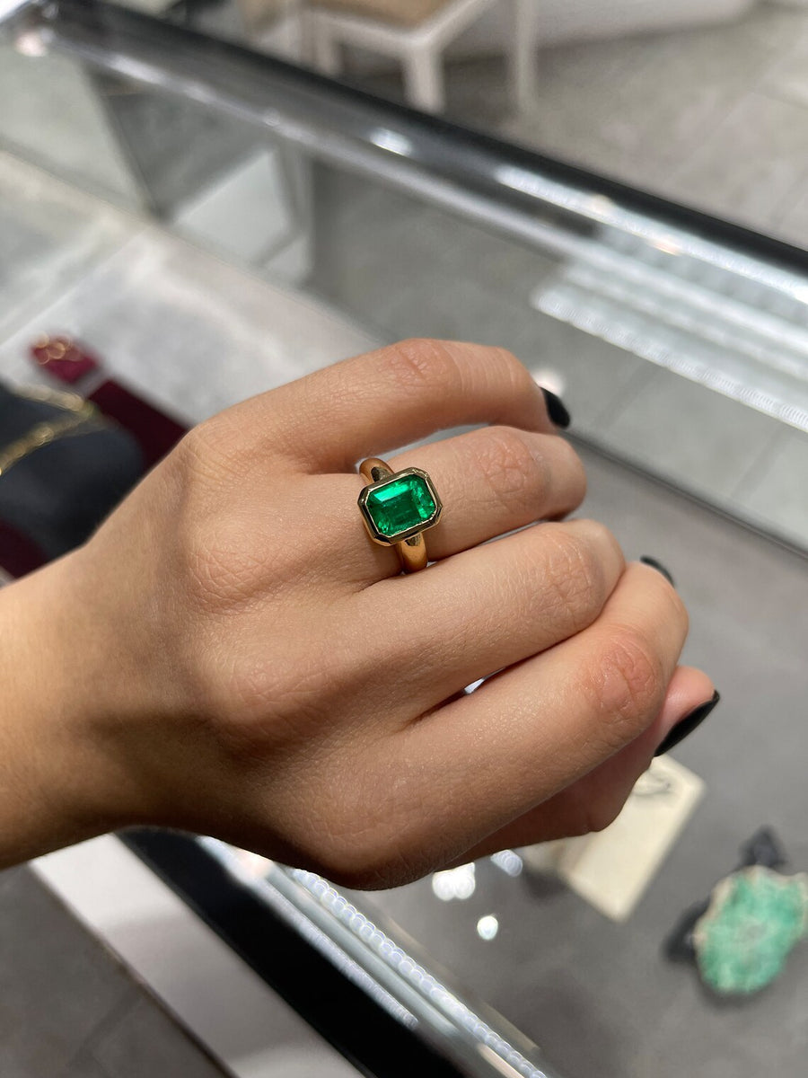 Vivid Green 3.92 carat Bezel Set AAA Minor Oil Colombian Emerald-Emerald Cut Solitaire Ring 18K