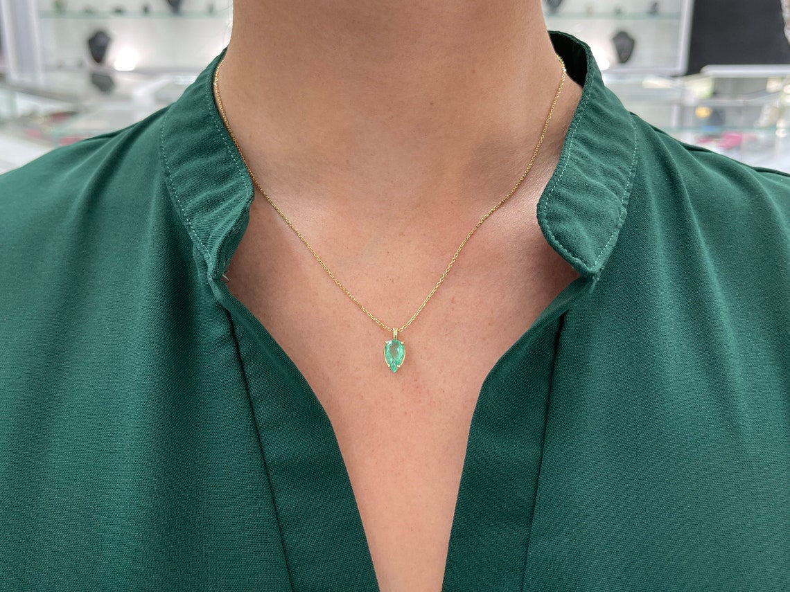 1.62cts Colombian Emerald on Neck Solitaire 4Prong 14K Gold Pendant