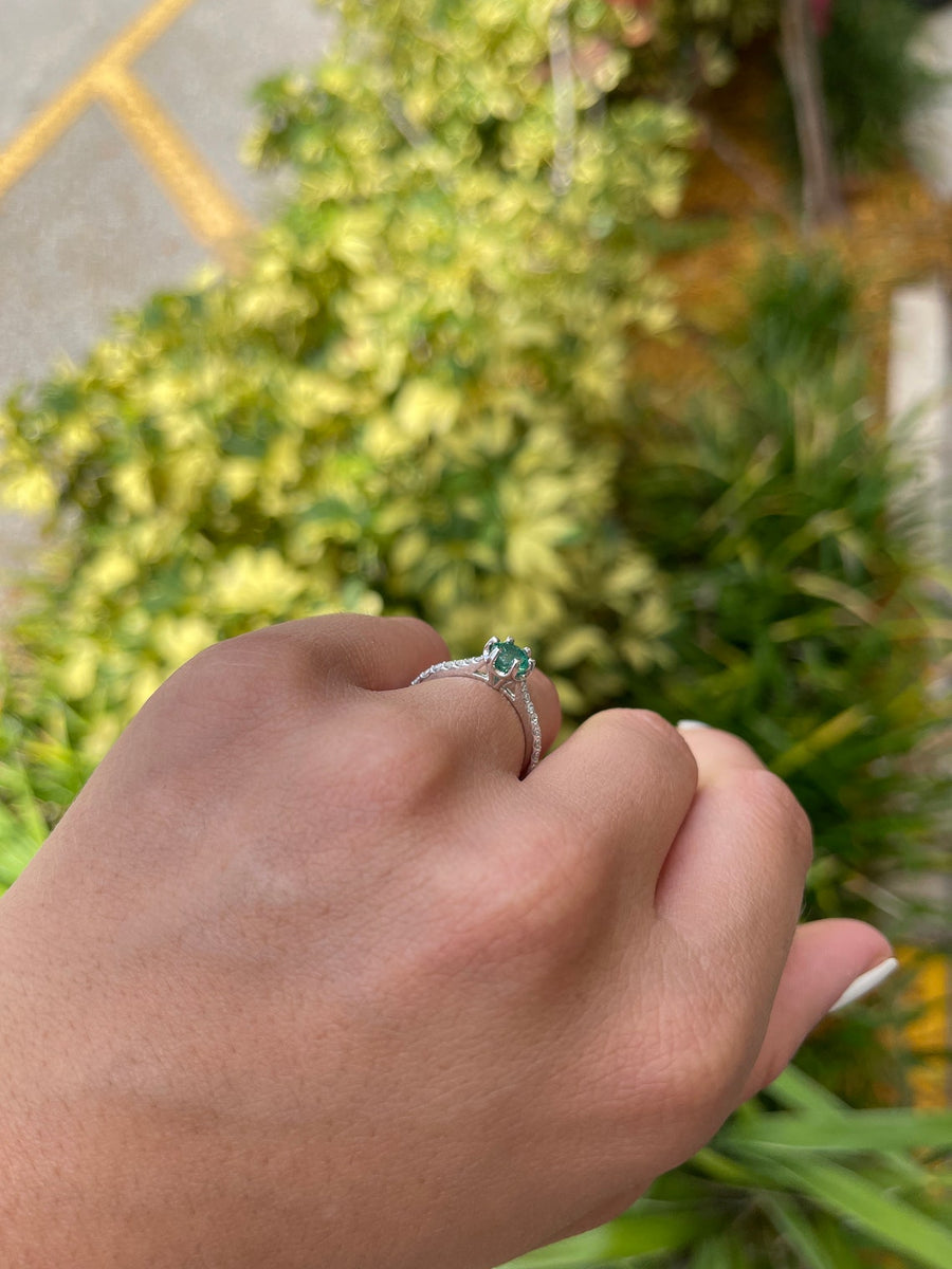 1.25tcw 14K Natural Emerald-Round Cut & Diamond Shank 6 Prong Engagement Ring