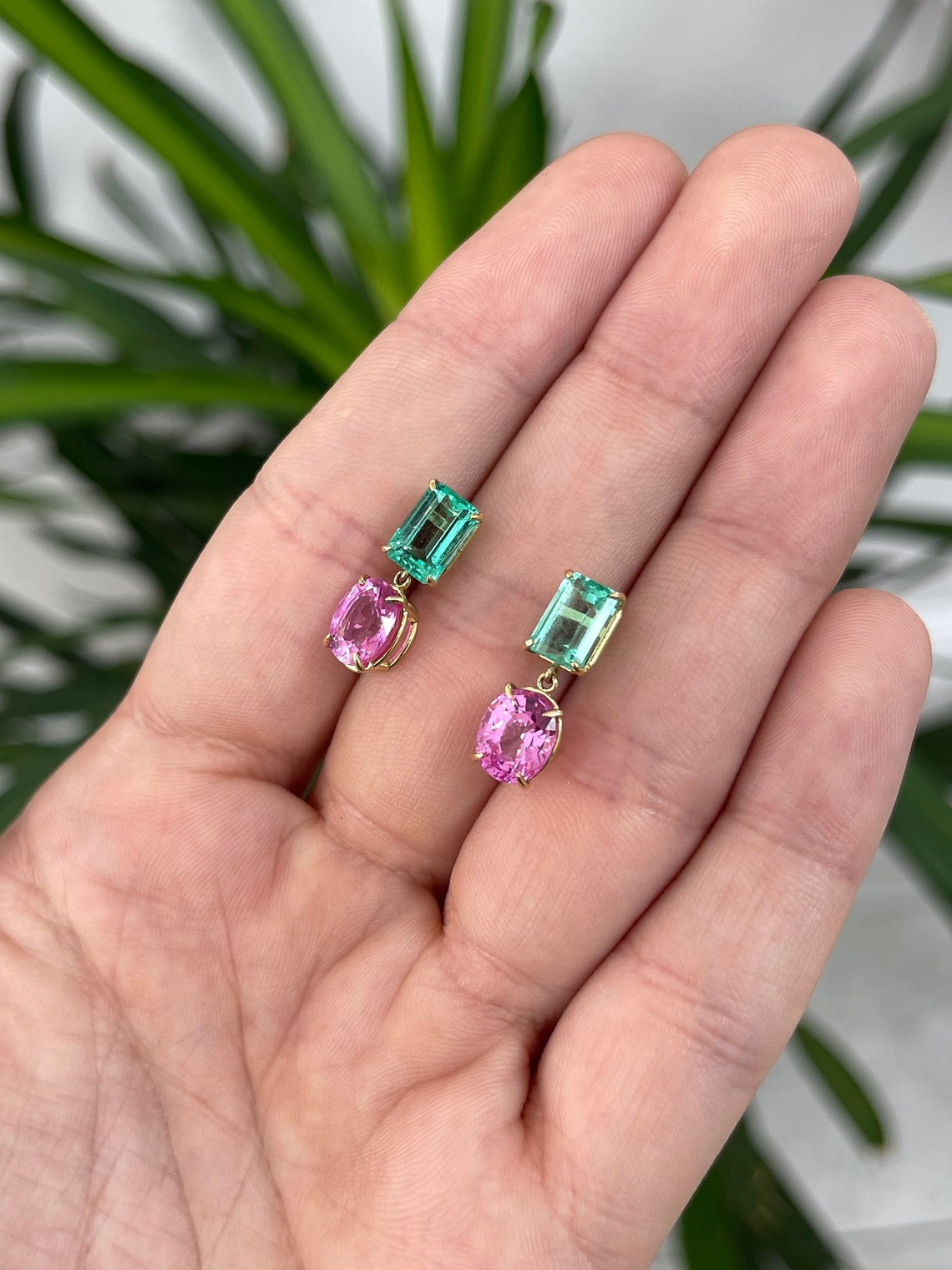 7.56tcw 18K Natural Oval Cut Colombian Emerald & Pink Sapphire Dangle Earrings - JR Colombian Emeralds