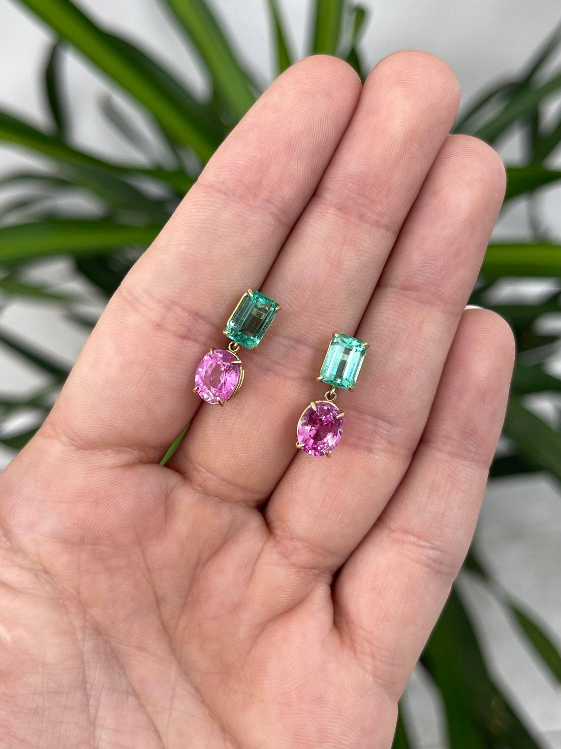 7.56tcw 18K Natural Oval Cut Colombian Emerald & Pink Sapphire Dangle Earrings - JR Colombian Emeralds