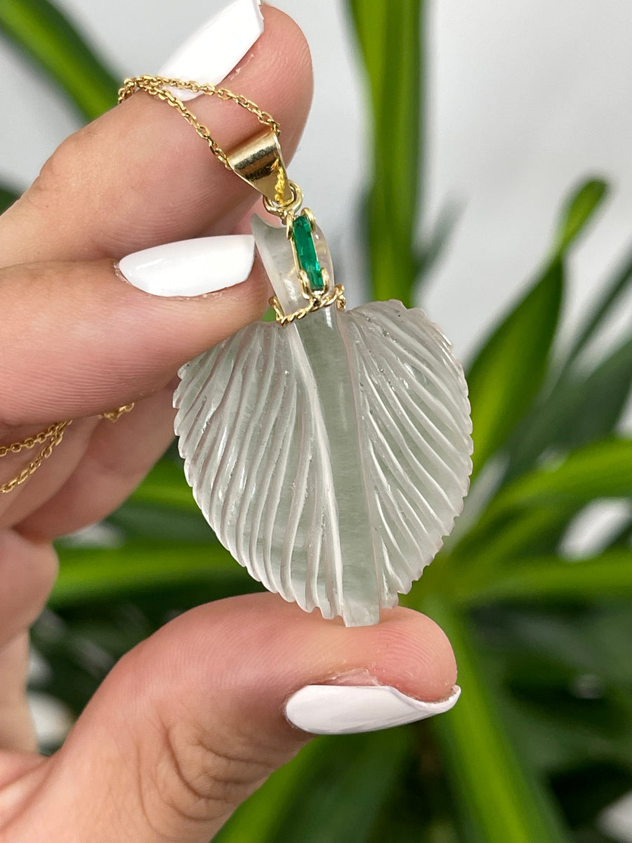 Leaf Carved Natural Quartz & Colombian Emerald Accent Gold 18K Pendant