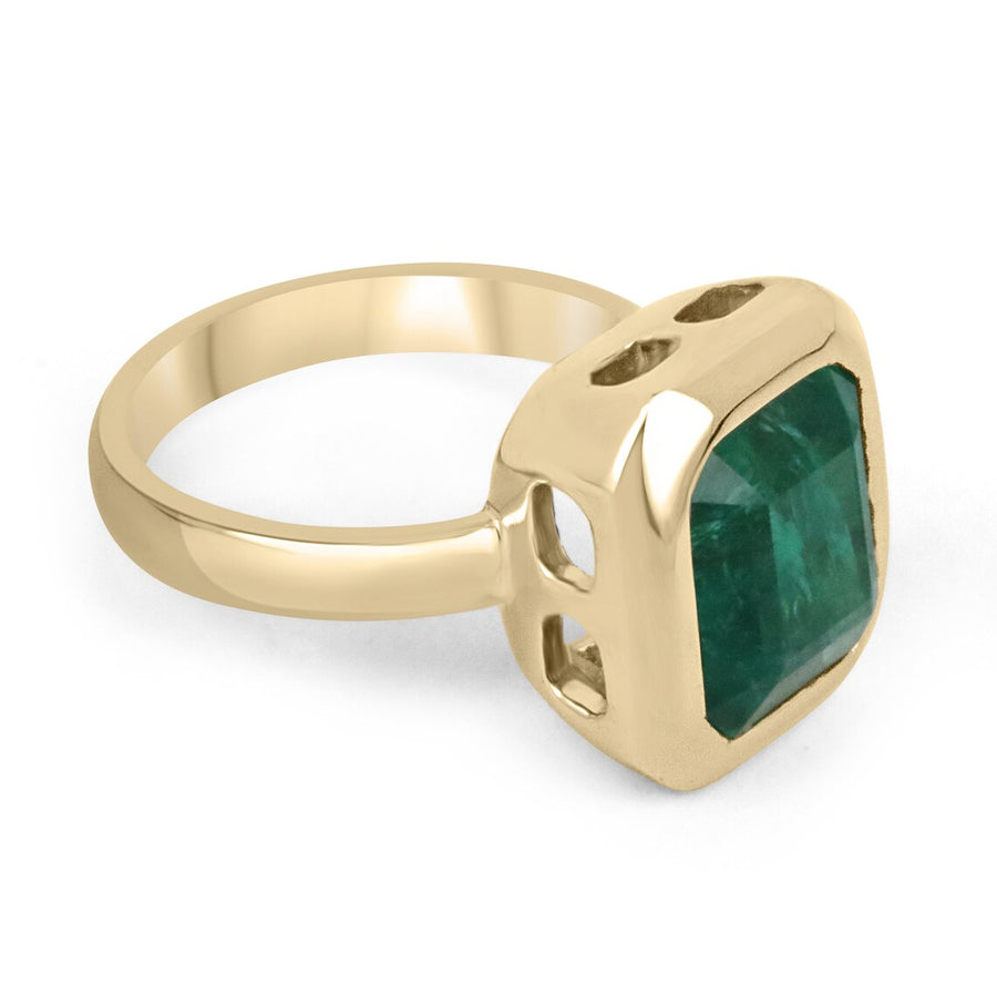 Lustrous Dark Forest Green Emerald Ring 18K