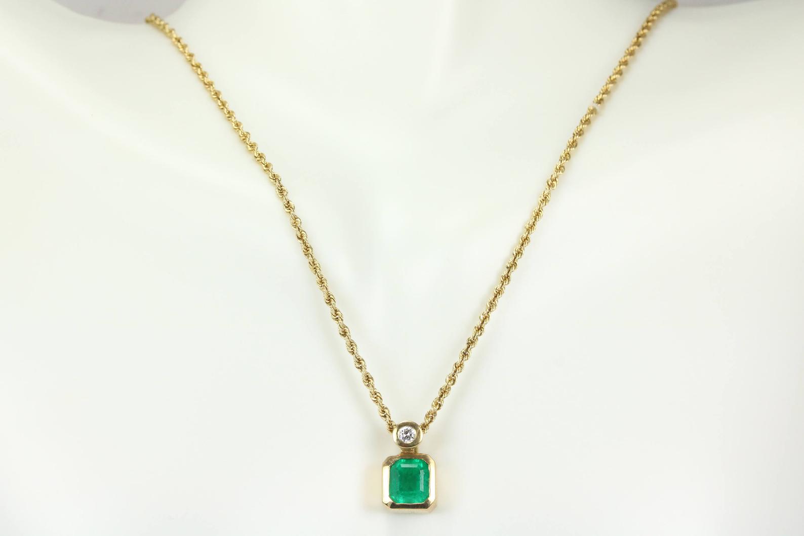 1.60tcw Bezel Square Rich Green Natural Emerald & Round Diamond Pendant 14K