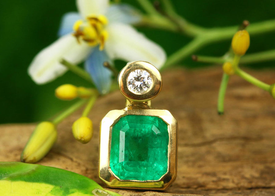  Bezel Emerald & Diamond Solitaire Pendant 14K