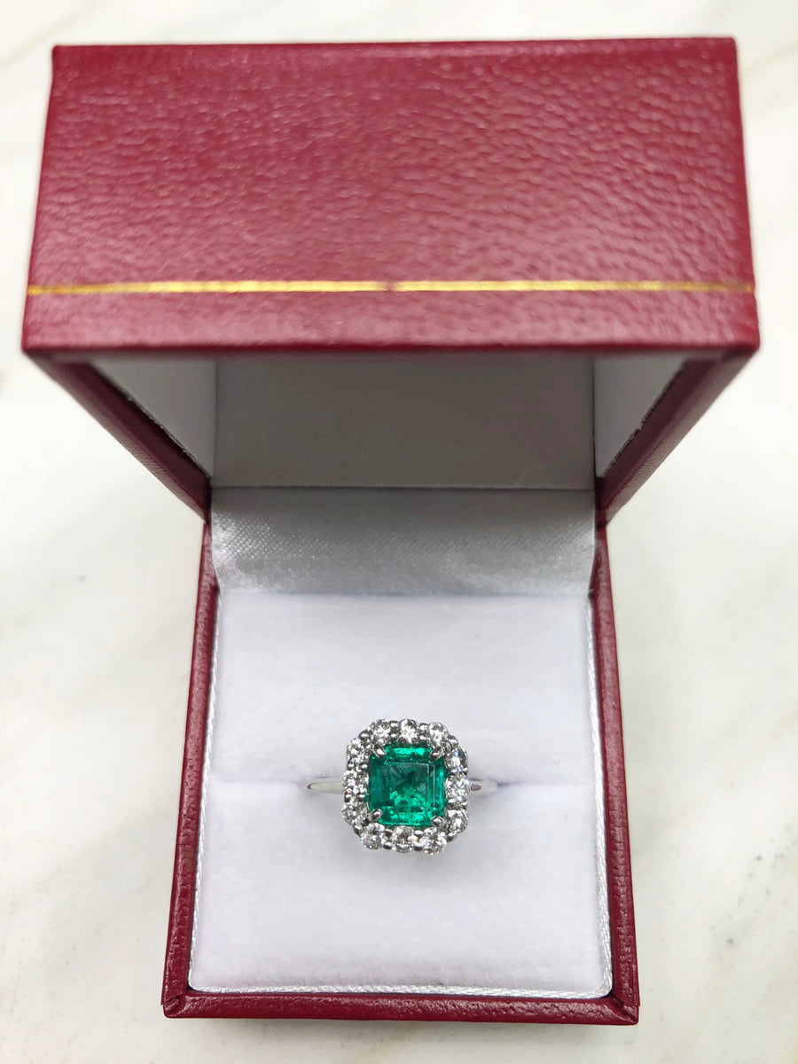 Colombian Emerald & French Set Halo