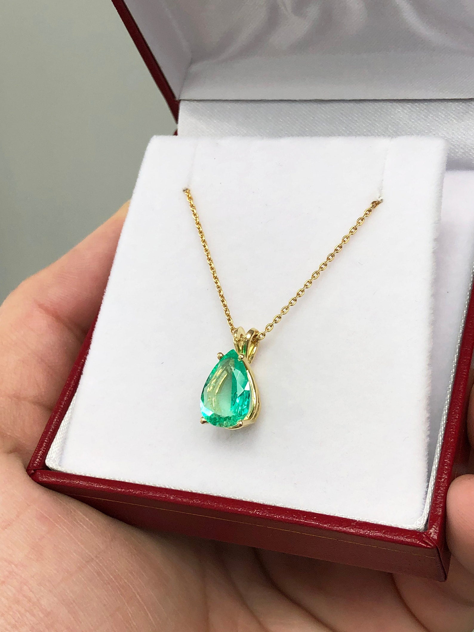 1.90 Carat 18K Colombian Emerald Pear Cut Solitaire Gold Double Bail Pendant - JR Colombian Emeralds