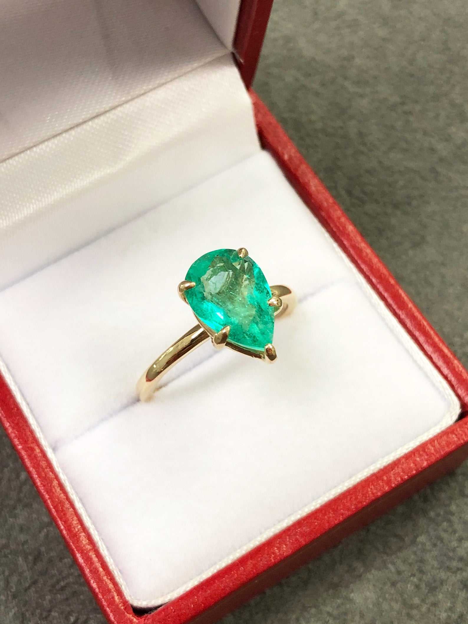 Classic 2.24 Carats 5 Prong Pear Emerald Solitaire Engagement Ring Gold 14K - JR Colombian Emeralds