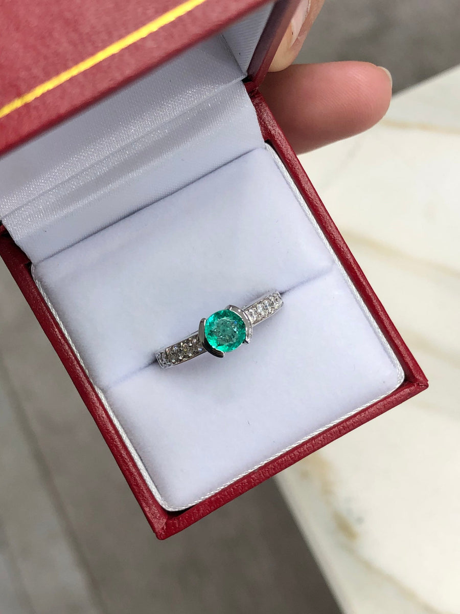 Classic Charm: Round Green Emerald & Diamond 1.29tcw 14K Gold Anniversary Ring