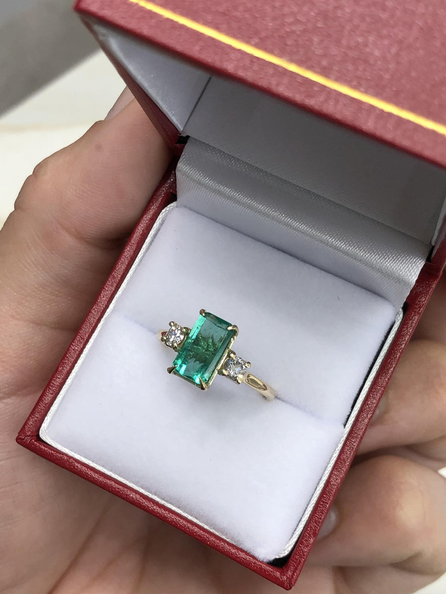 Prong Emerald Cut & Round Diamond Ring