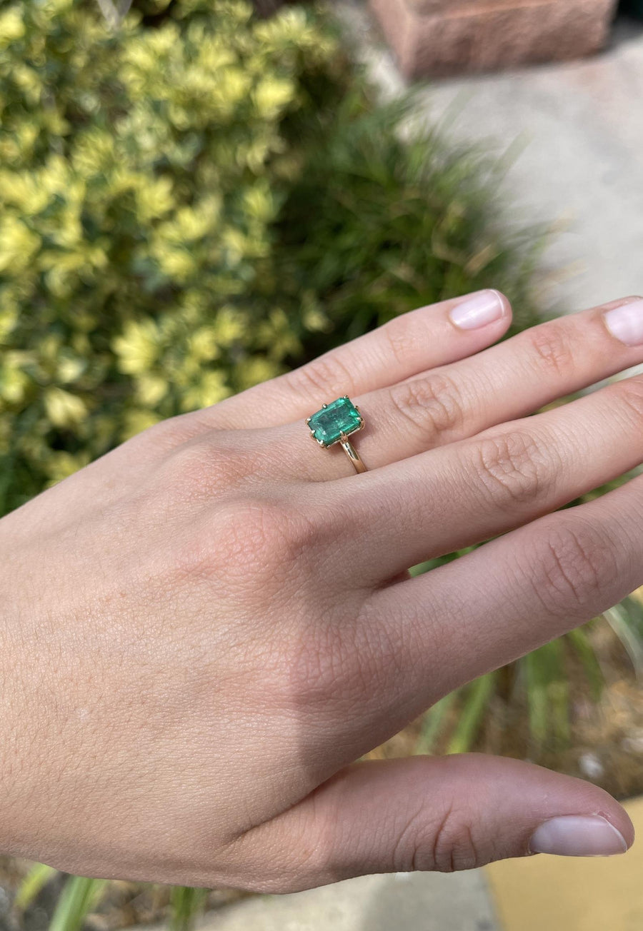  8 claw prong Emerald Solitaire 14K Gold Engagement Ring