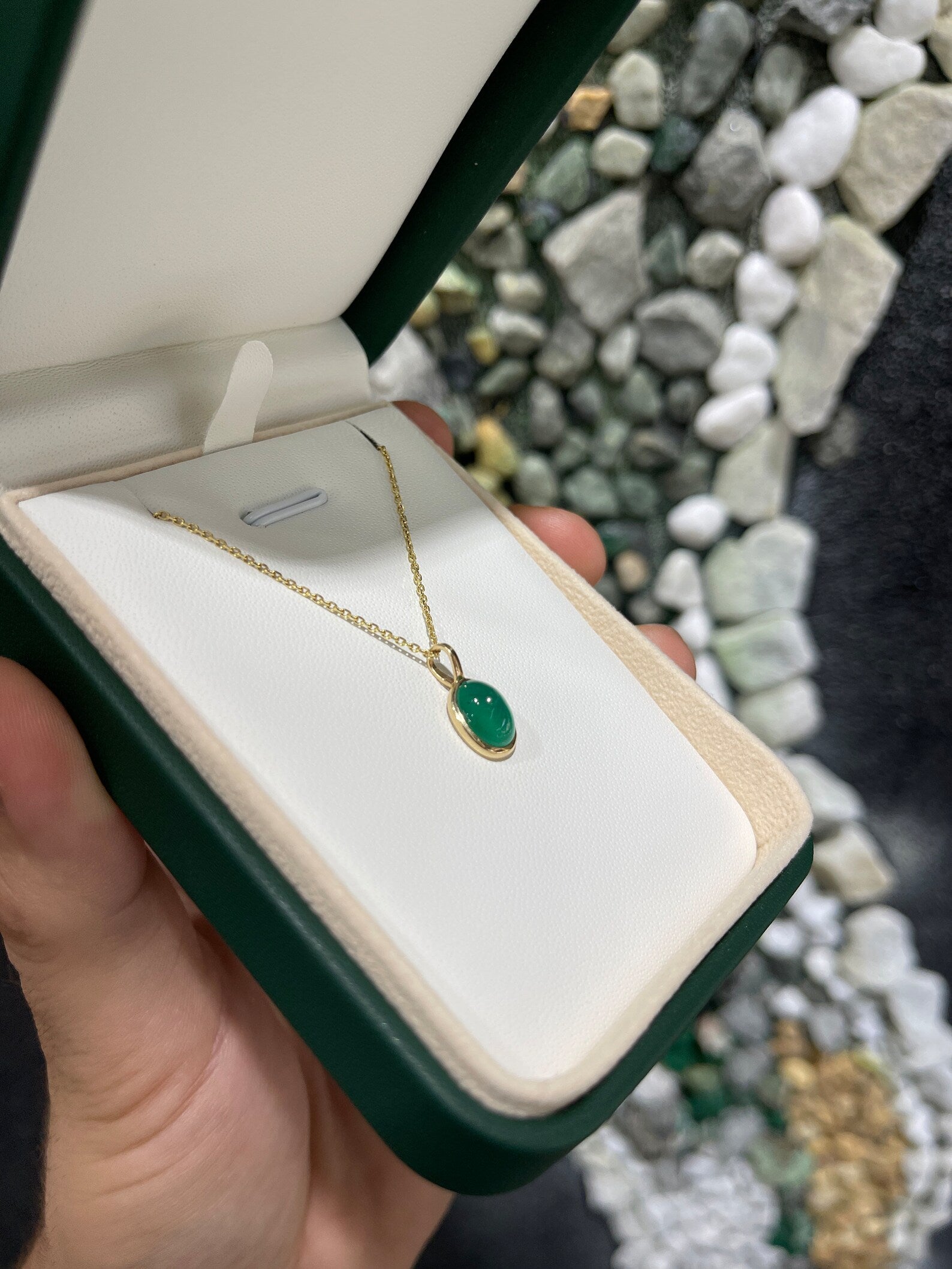 2.50cts Natural Emerald Cabochon Oval Shape Bezel Pendant 14K - JR Colombian Emeralds