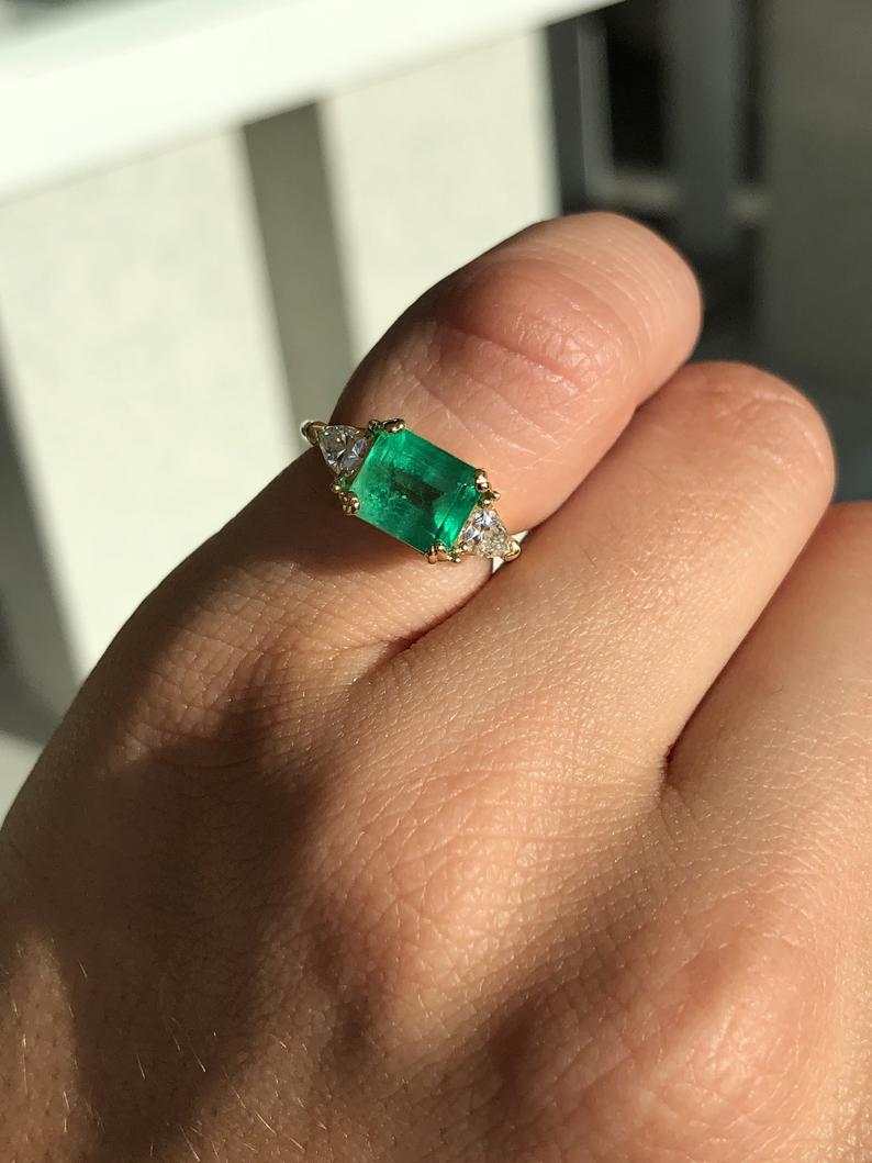 EMERALD ENGAGEMENT RINGS