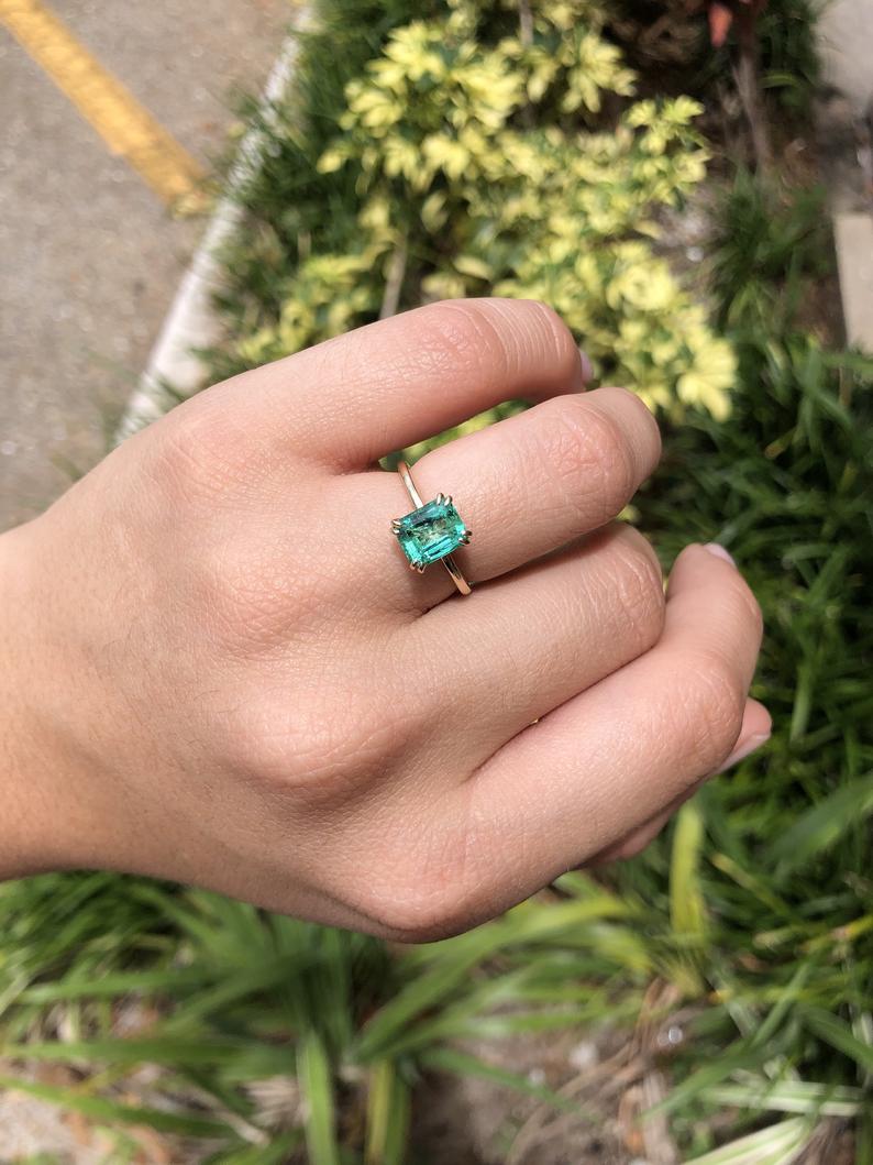 Colombian Emerald Solitaire 14K Gold Ring