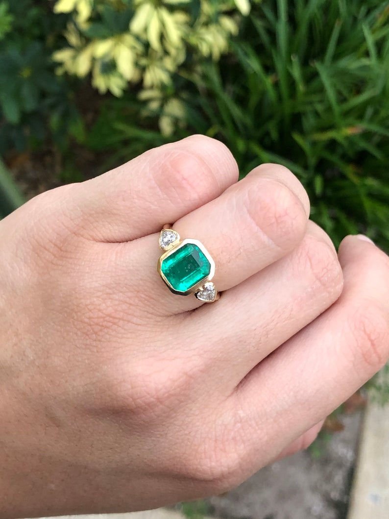 Stone Emerald & Marquise Diamond Ring