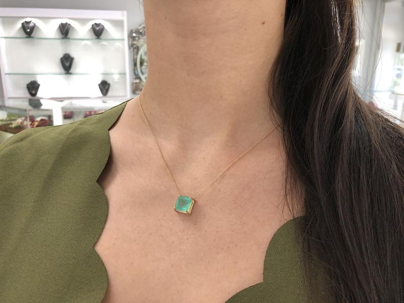 4.0 Carat Natural Earth mined Colombian Emerald Solitaire  Necklace 14K