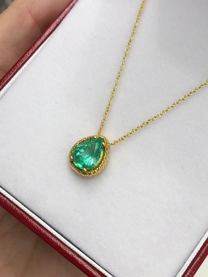  Emerald Solitaire Necklace 14K