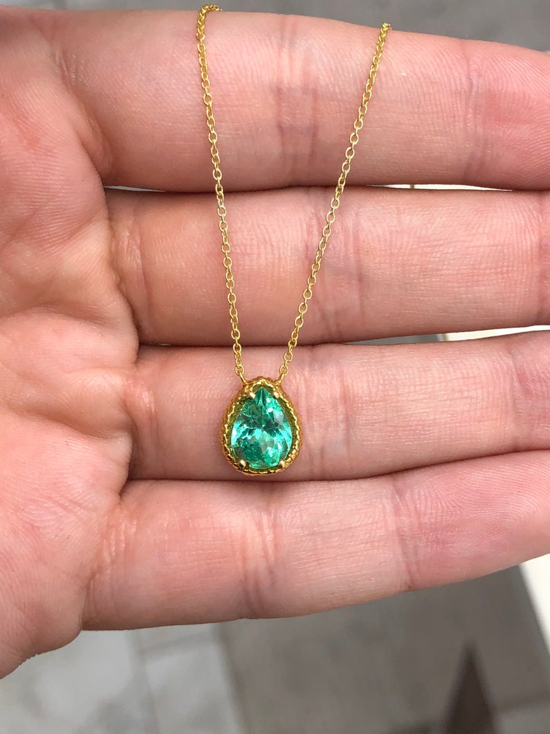 1.55 Carat Sleek Colombian Emerald Solitaire Necklace 