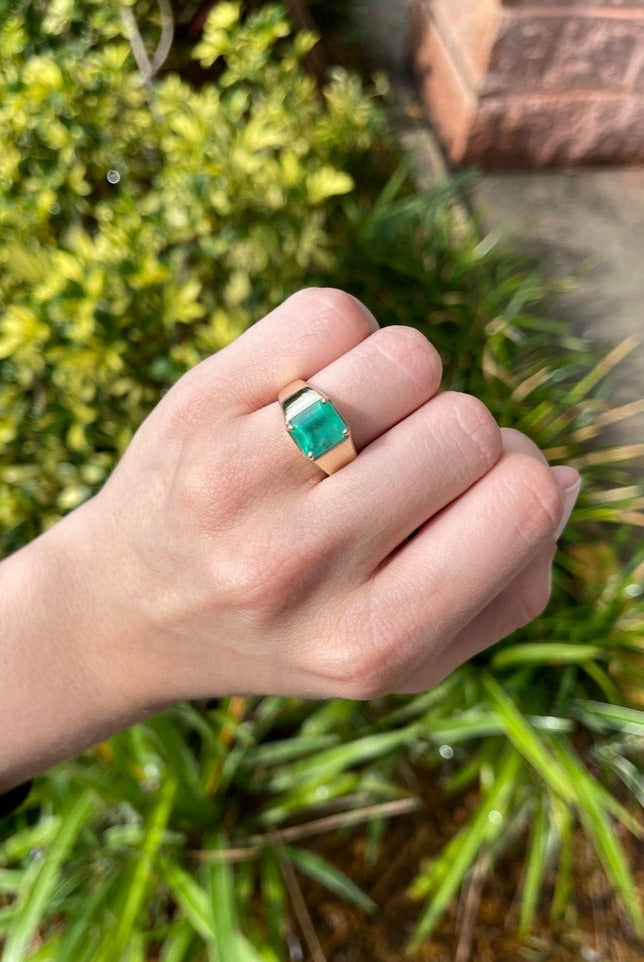 Colombian Emerald Mens Ring