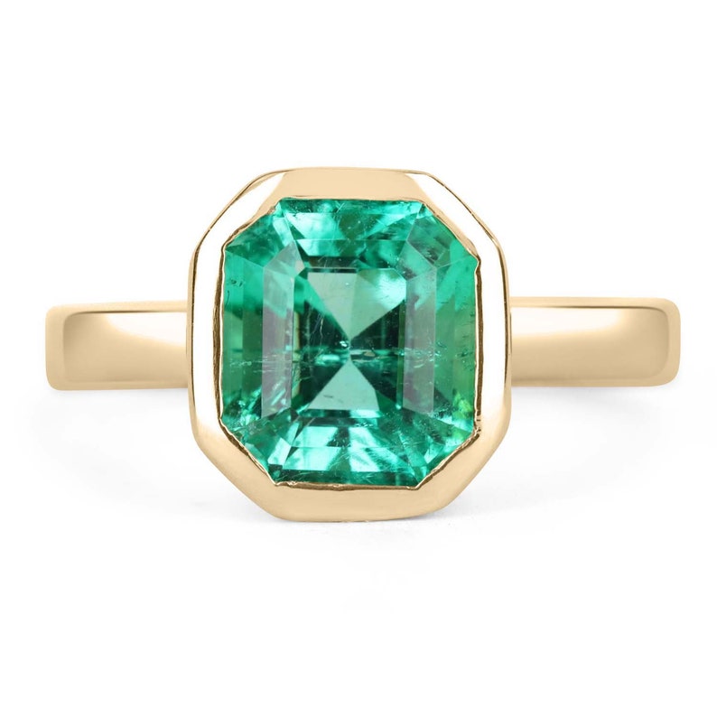 2.06cts 18K Colombian Emerald Bezel Set Solitaire Transparent Ring