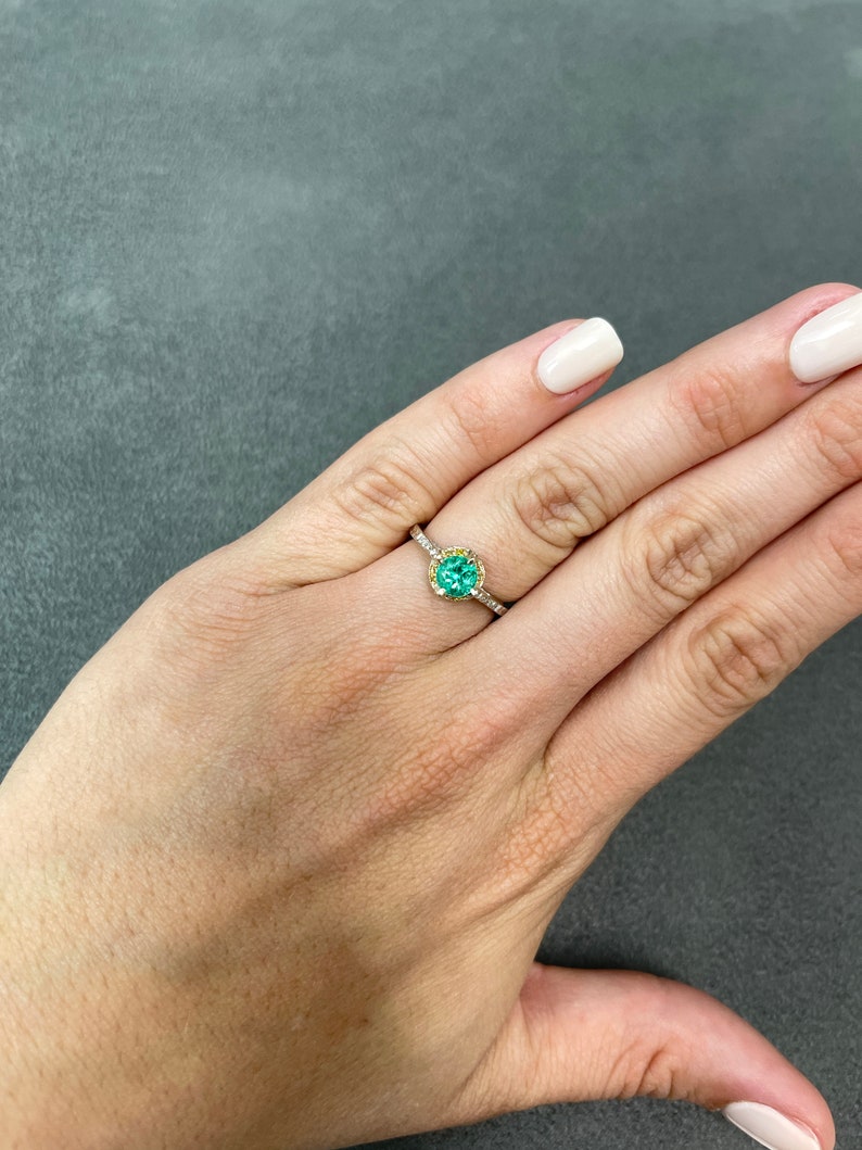 1.15tcw 14K Colombian Emerald Round Cut & Diamond Engagement Ring