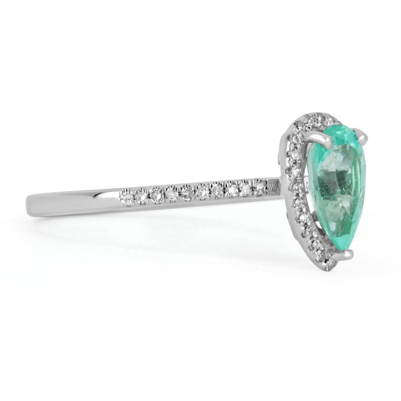 Dazzling Brilliance: 1.15tcw Colombian Emerald Pear Cut Engagement Ring - A Shimmering Delight