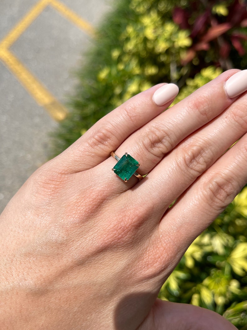 4.30ct 18K Emerald Dark Green Solitaire Engagement Ring