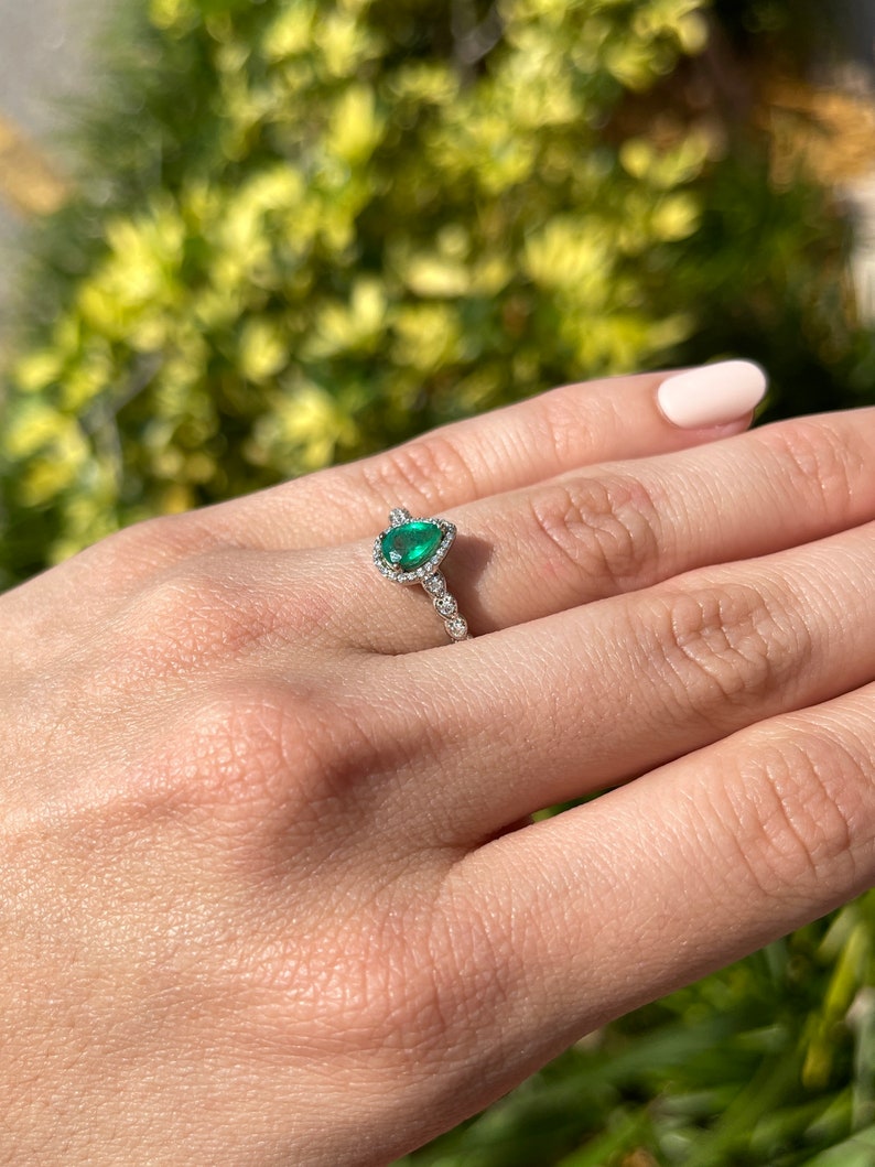 Chic and Sophisticated: Colombian Emerald Pear Cut 1.10tcw Halo Engagement Ring in 14K Gold